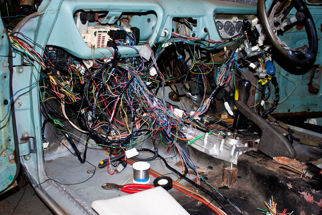 سیم کشی خودرو - مونیخ سرویس automotive wiring for dummies 